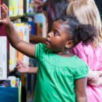 kids-at-library.png