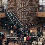 Самые продаваемые книги недели по всем спискам bookstore-1.jpg.optimal.jpg
